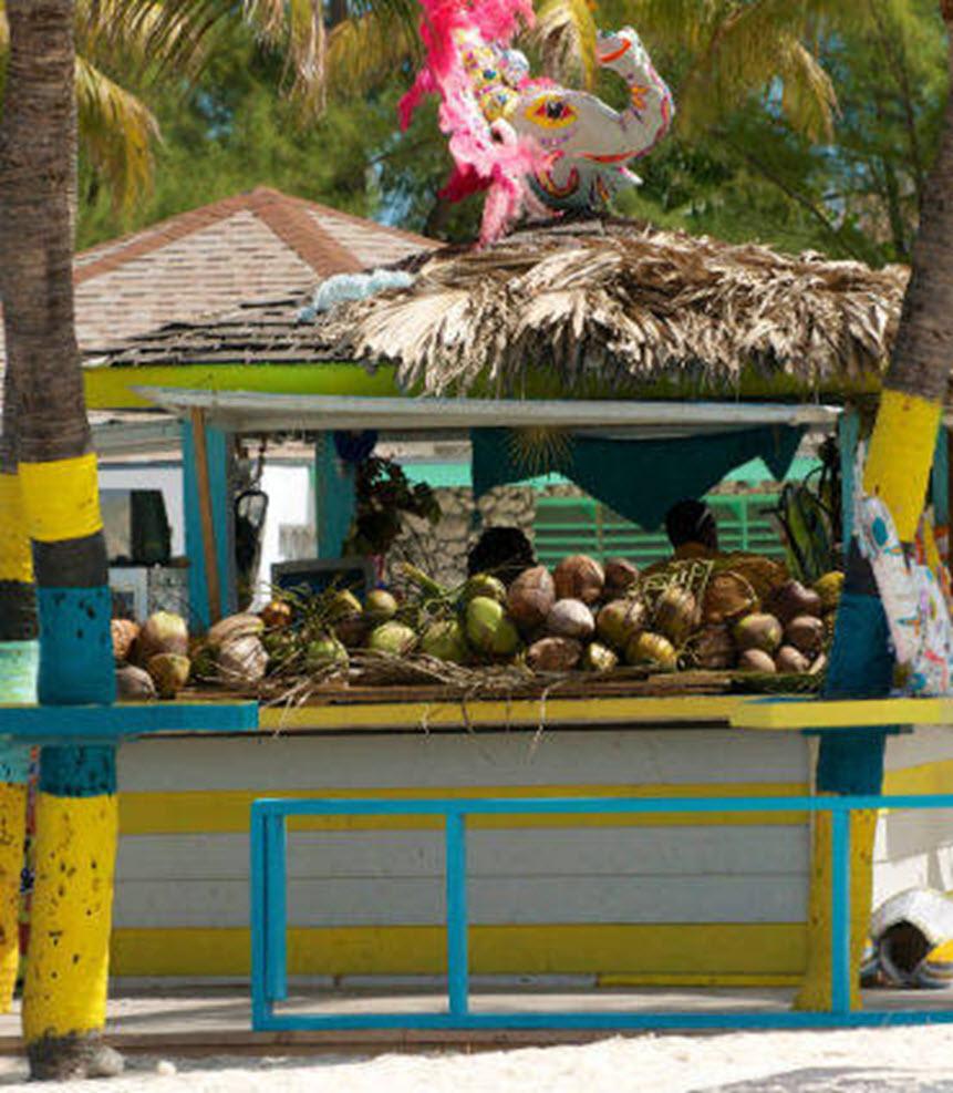 Courtyard By Marriott Nassau Downtown/Junkanoo Beach Buitenkant foto